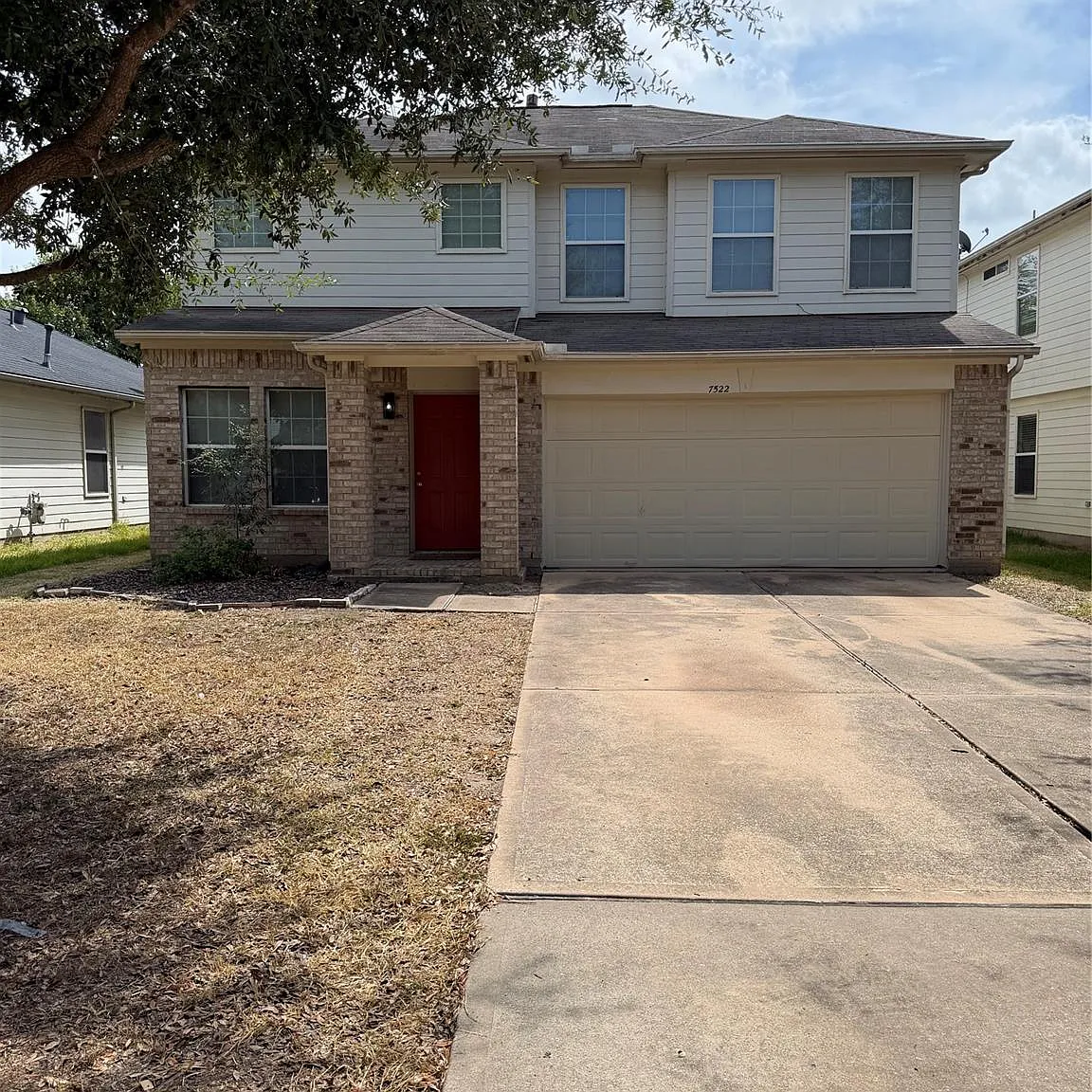 4 bed, 2.5 bath, 2260 sqft, $2,500 — Photo 1