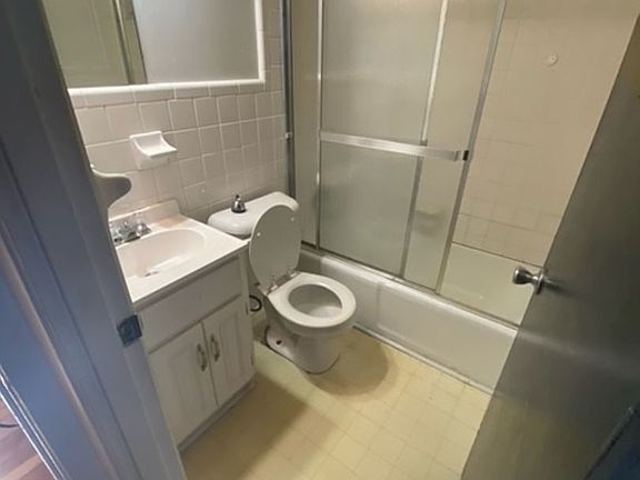 3rd image of 370 Peabody St #8