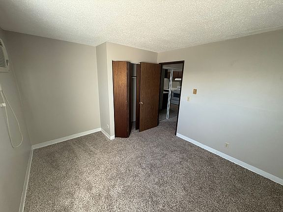 5th image of 110 W Lakeland Rd APT 205