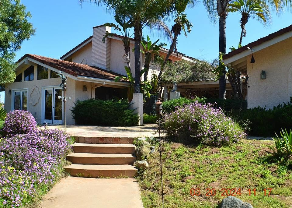 1st image of 3065 Fairview Dr