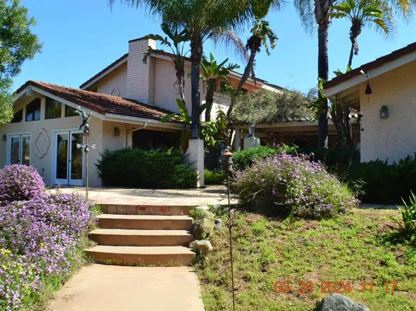 3065 Fairview Dr, Vista, CA 92084