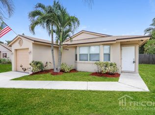 7388 San Castle Blvd, Lake Worth, FL 33462