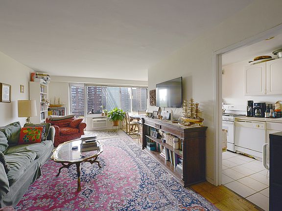 4th image of 400 Central Park W APT 12K
