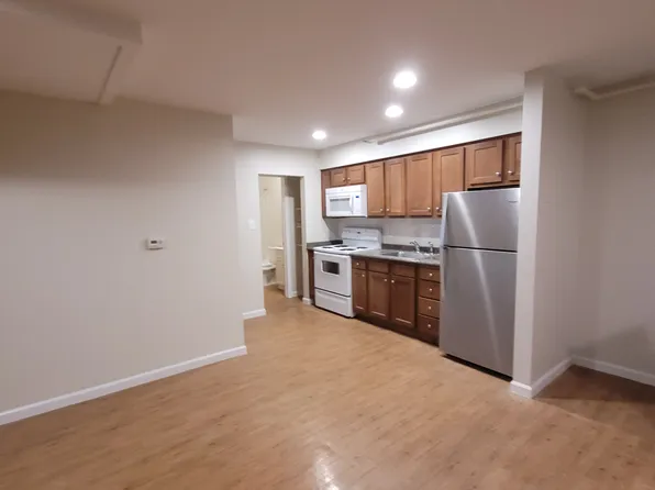 327 W Main St, Lansdale, PA