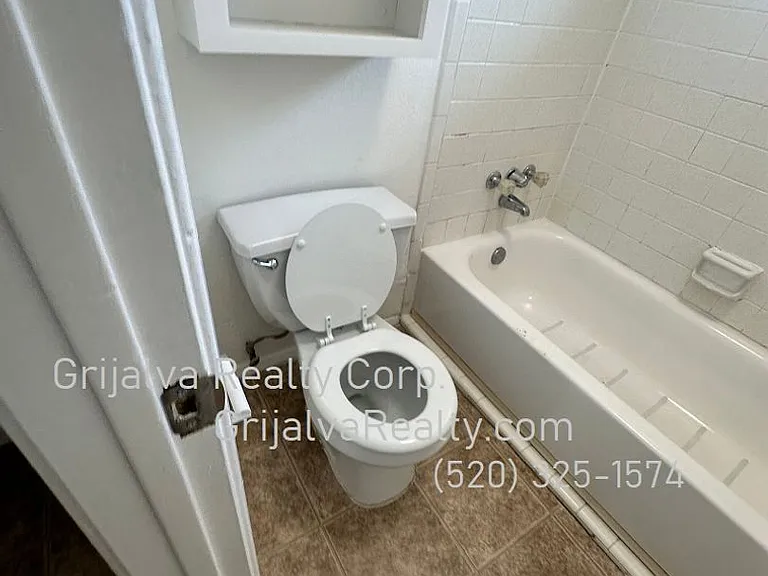 1401 woodland — Photo 10