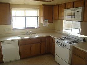 3rd image of 27228 Aspen Ct