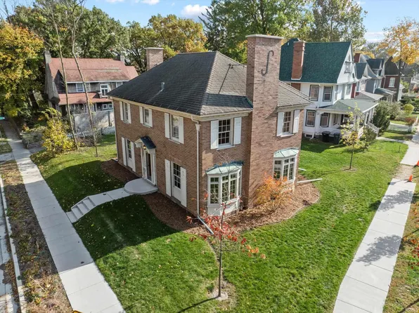 919 Riverside Dr, South Bend, IN 46616