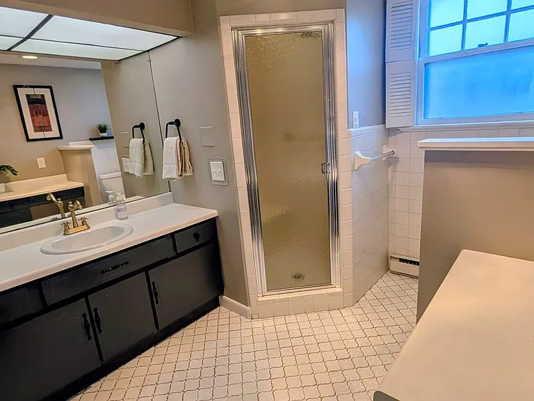 Bathroom 2nd Floor