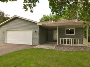 9120 Upland Ln N, Maple Grove, MN 55369
