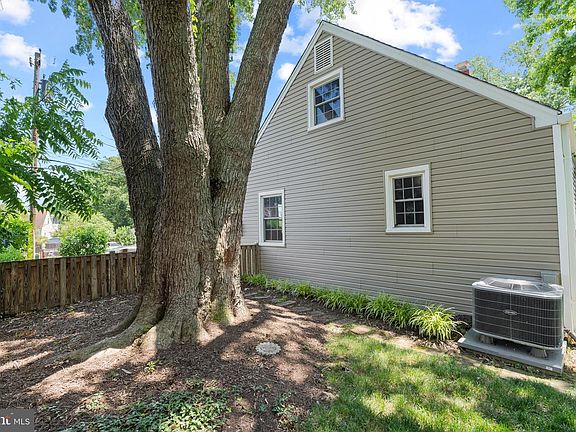 5th image of 6012 Bangor Dr