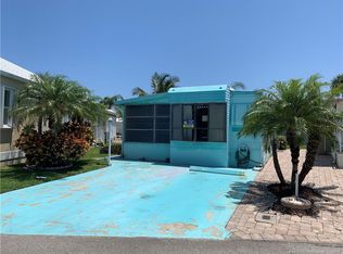 634 Nettles Blvd, Jensen Beach, FL 34957