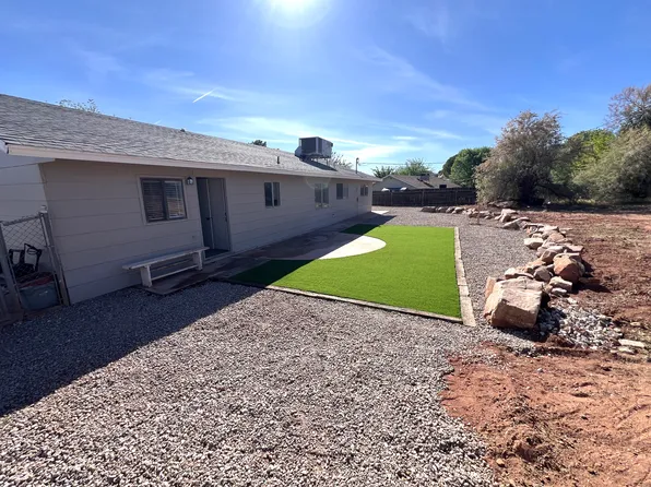 114 Wagon Wheel Dr, Washington, UT 84780
