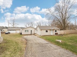 26707 106th St, Trevor, WI 53179