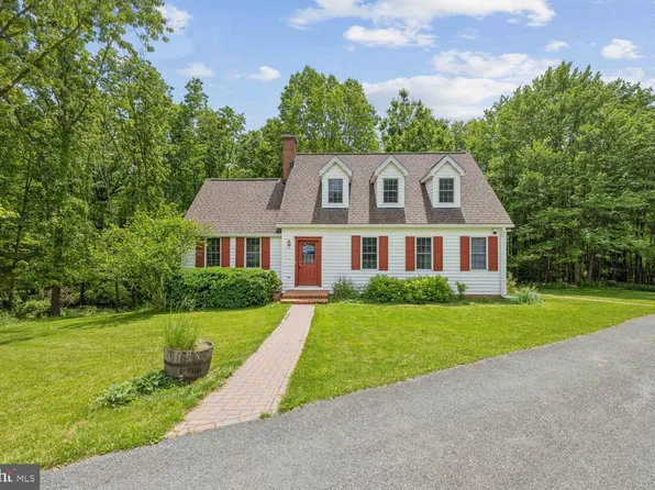 5516 Camelot Ct, Frederick, MD 21704