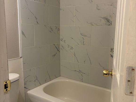 2nd image of 751 W Prentice Ave Unit 101-B