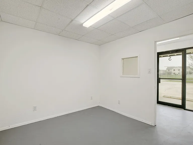 1419 Fleming Dr #5 — Photo 8