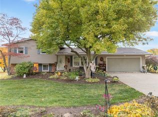 688 Muskingum Ave NW, Brewster, OH 44613