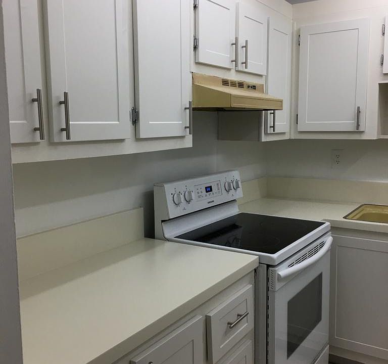1st image of 4117 NW 88th Ave APT 105