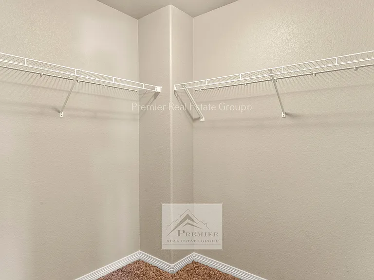 6105 Fiddle Way — Photo 24