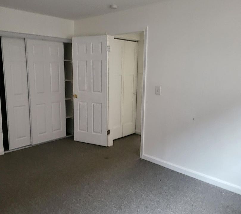 1st image of 10420 Whittier St #7