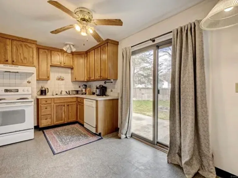 88 Walnut Rd #88 — Photo 8