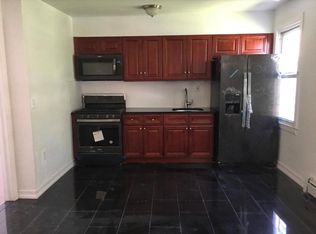 1837 119th St APT 2L, Flushing, NY 11356