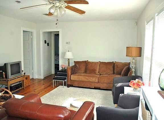 3rd image of 5407 William Holland Ave