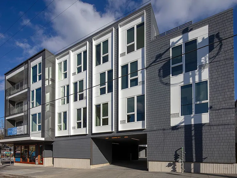 Division Terrace Apartments — Photo 44