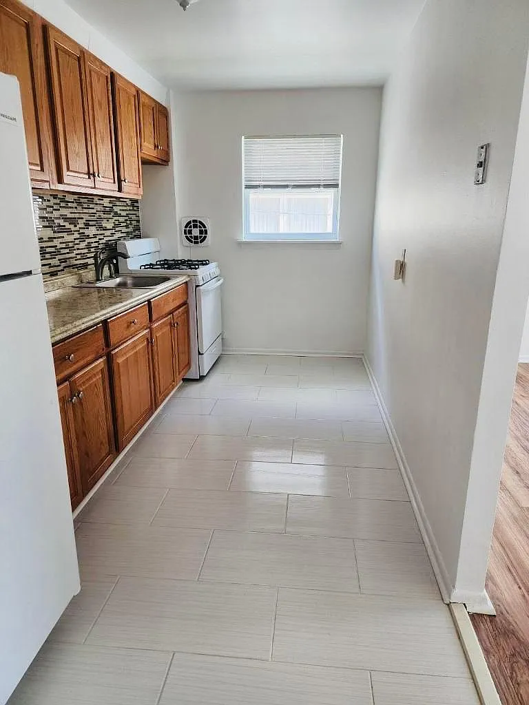 9225 Jackson St #3 photo 1