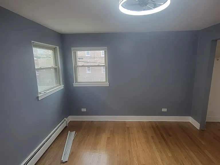 4250 W Lawrence Ave #2W — Photo 8