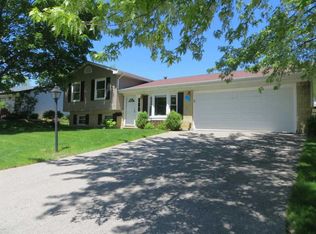 800 Burr Oak Dr, Lake Zurich, IL 60047