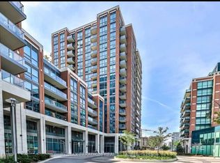 31 Tippett Rd #812, Toronto, ON M3H 0C8