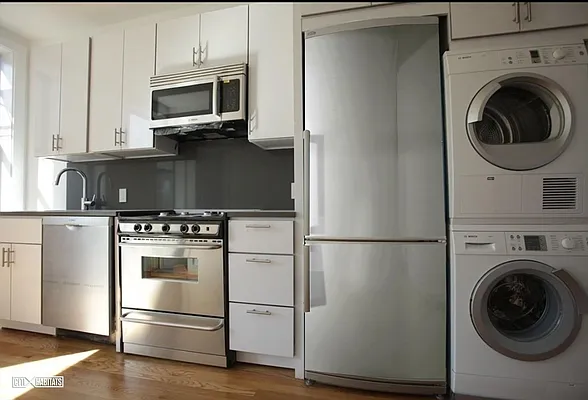 Rented by Citi Habitats | media 15