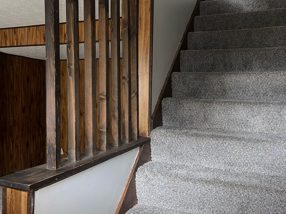 Stairs to main living area
