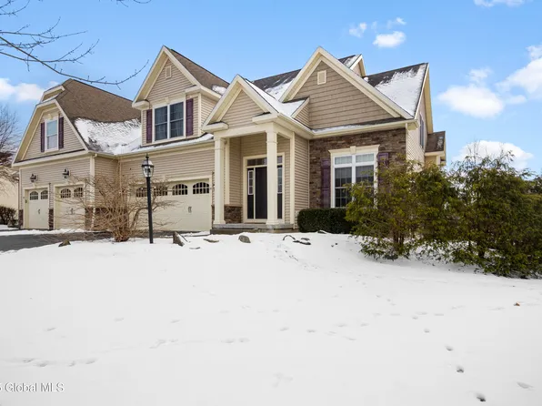 24 Beekman Place, Queensbury, NY 12804