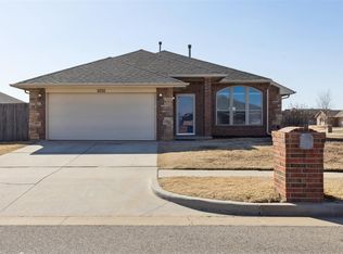 2232 NW 196th St, Edmond, OK 73012