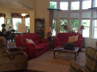 1888 N Carson Ave, Clovis, CA