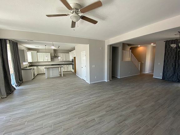 5th image of 20527 W Briarwood Dr