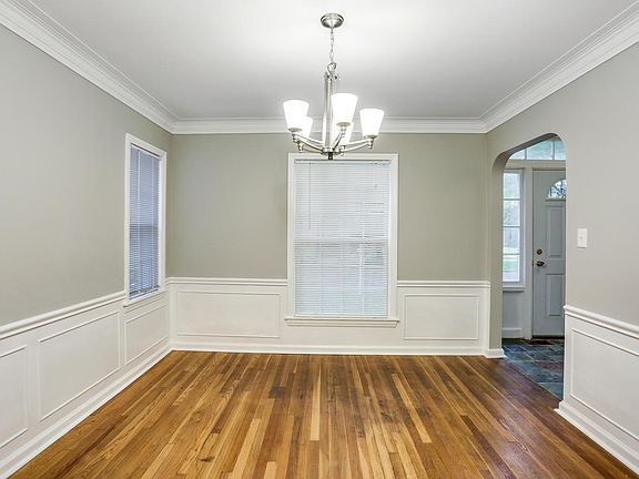 4th image of 14540 Stahelin Ave