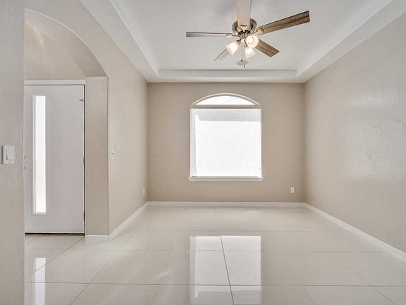 3rd image of 5801 Aberdeen Ct