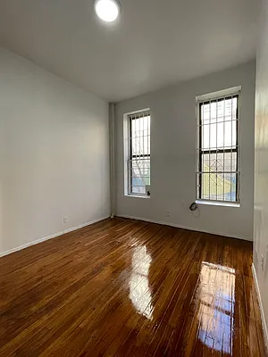 Rented by Peter R. Hungerford, LREB | media 19