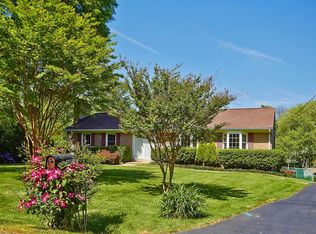 3809 Acosta, Fairfax, VA 22031