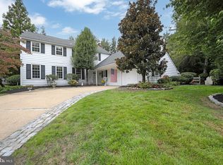 6 Wicklow Ct, Cherry Hill, NJ 08003