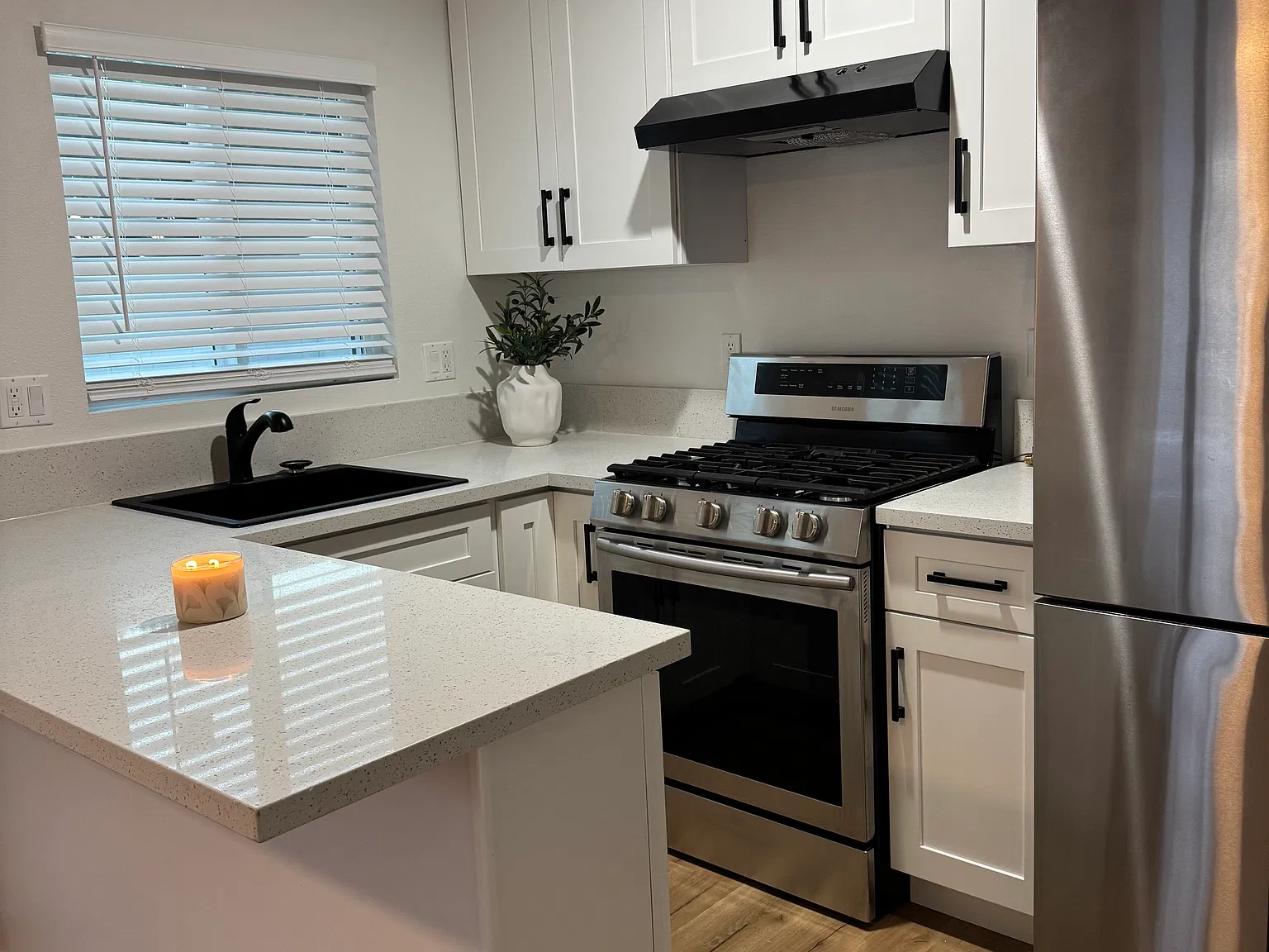 1 bed, $2,100 — Photo 4