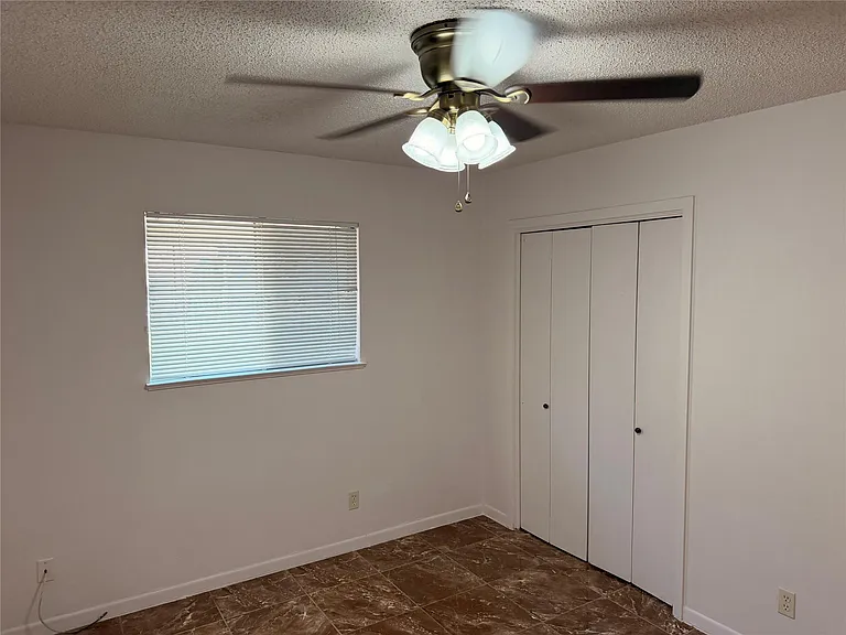 7406 Southgate Ln #A — Photo 8