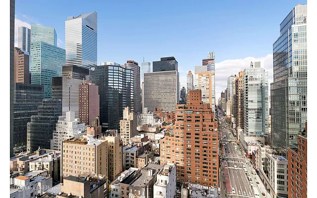 Sold by Douglas Elliman | media 15