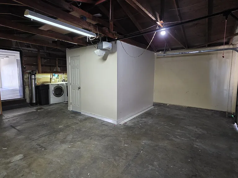 3524 Huntsman Dr — Photo 15