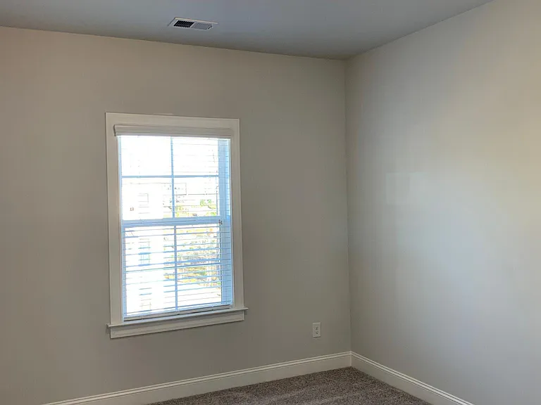 5025 Daisy Dr — Photo 17
