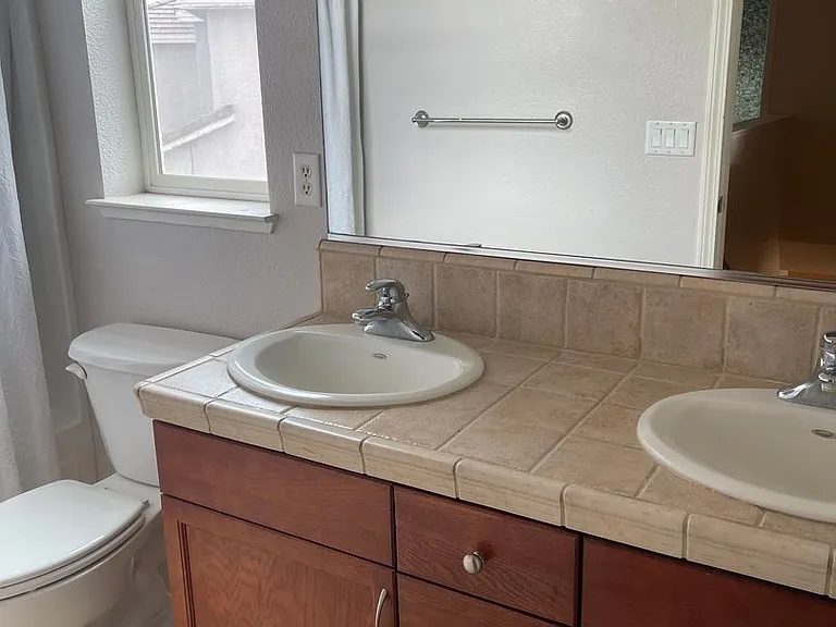 1746 Olive Branch Ct — Photo 29