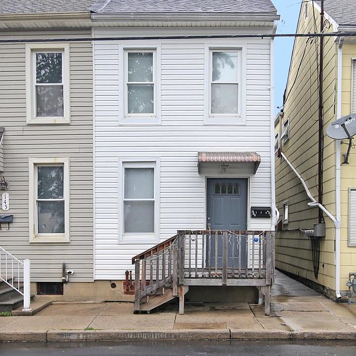 1st image of 143 Mifflin St
